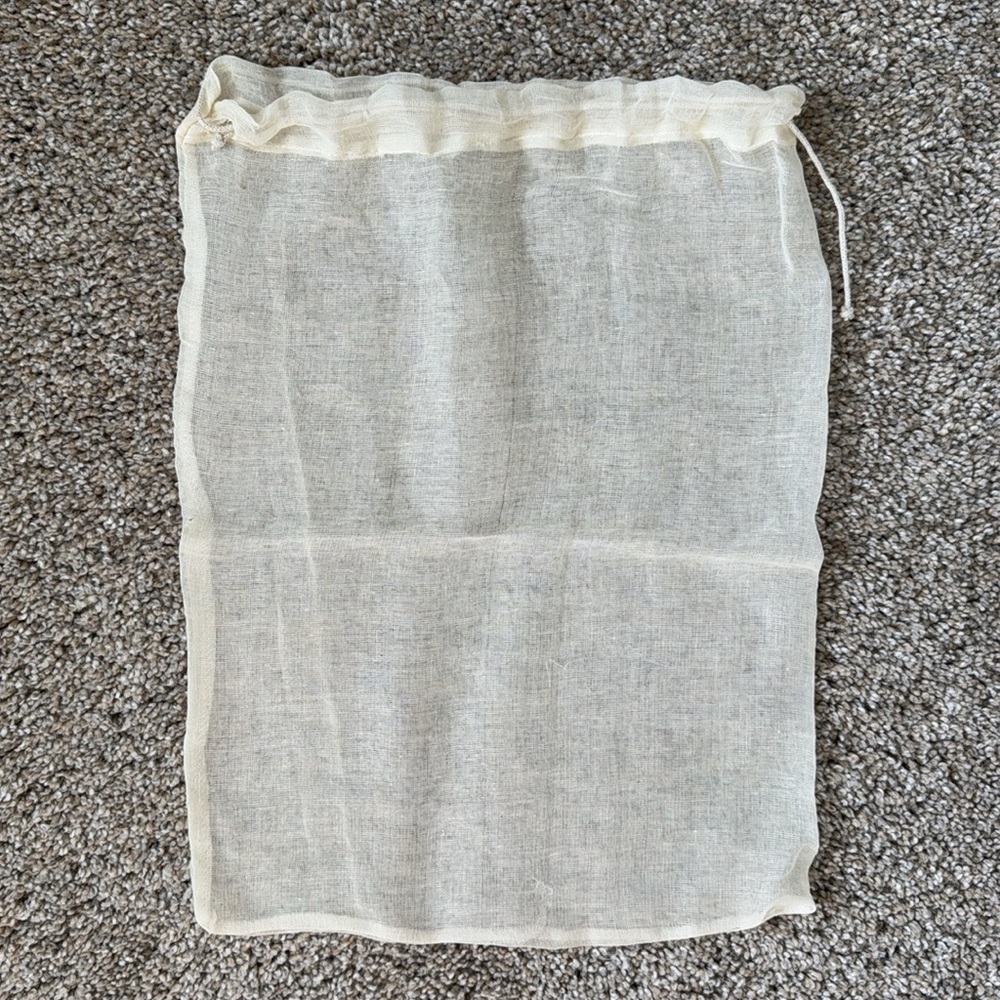 Reusable Drawstring Bags (6) - Picture 4 of 4